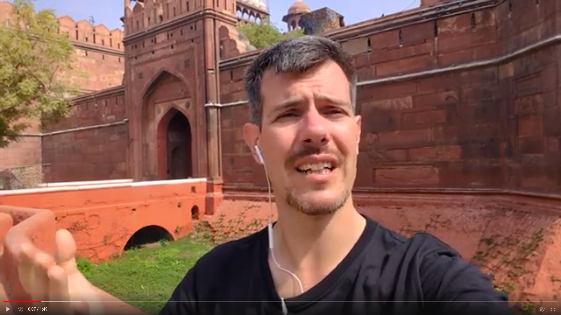 Luca Berton's Enthralling Visit to the Red Fort in New Delhi